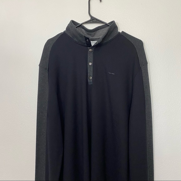 NWT Calvin Klein Size XLarge Black Pull Over - Picture 4 of 11